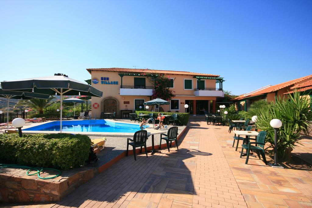 Sun Village Hotel Apartments Megás Limniónas Zewnętrze zdjęcie