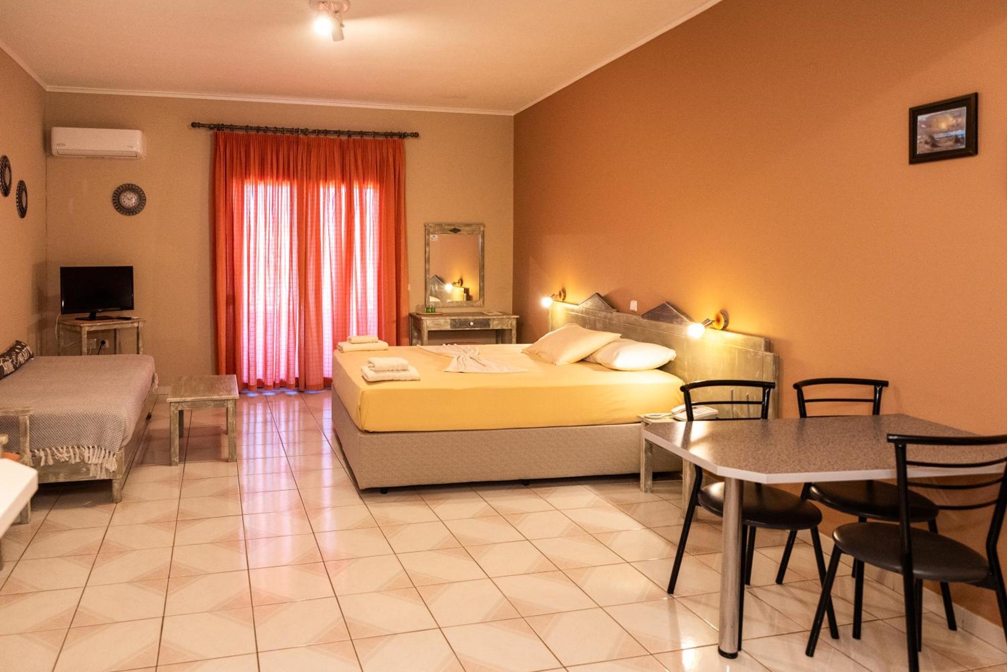 Sun Village Hotel Apartments Megás Limniónas Pokój zdjęcie