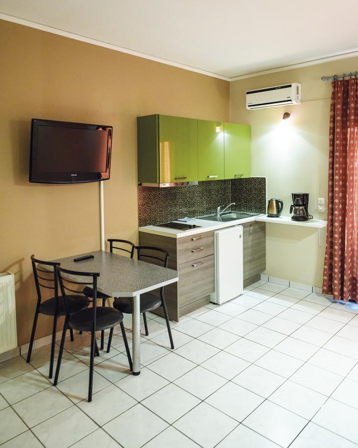 Sun Village Hotel Apartments Megás Limniónas Zewnętrze zdjęcie