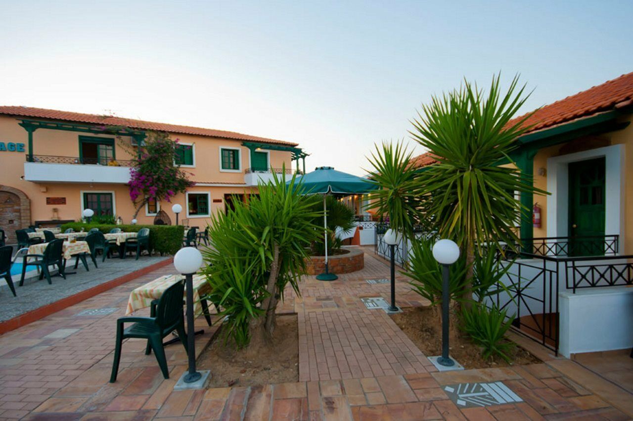 Sun Village Hotel Apartments Megás Limniónas Zewnętrze zdjęcie