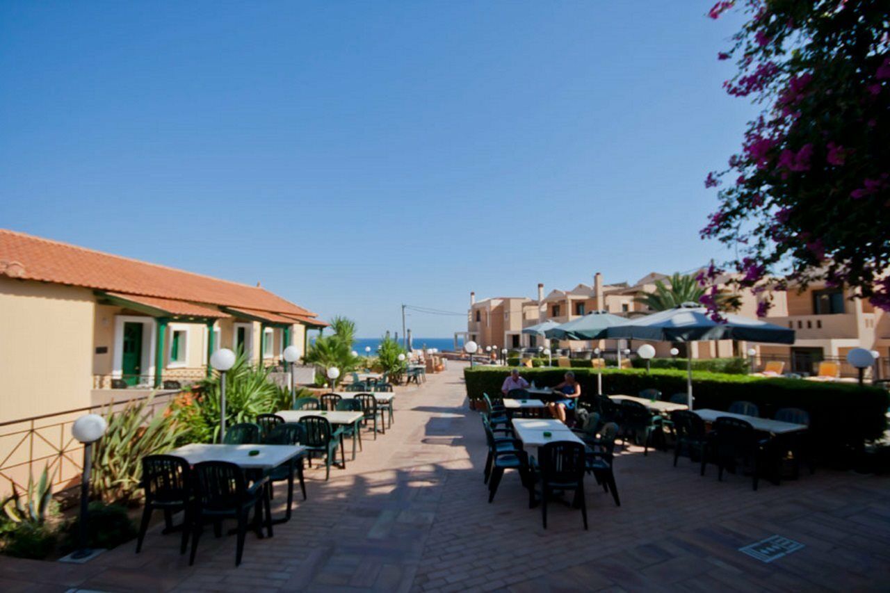 Sun Village Hotel Apartments Megás Limniónas Zewnętrze zdjęcie